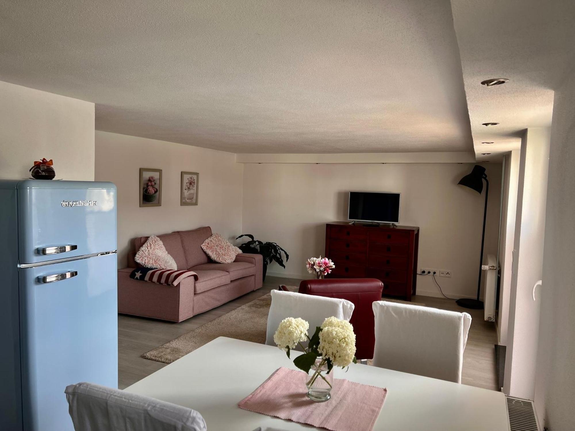 Charmante Einliegerwohnung, 3 Zimmer In Ruhiger Wohnlage, 60Qm, Mit Gemuetlicher Suedterrasse Marburg Luaran gambar